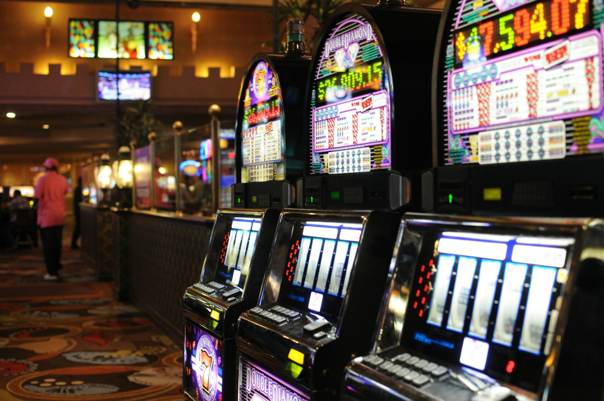 Juega y gana con los bonos sin depósito en casinos en línea